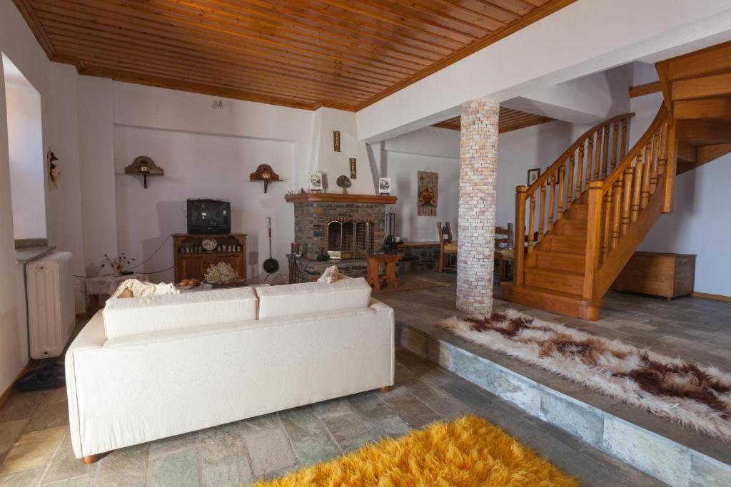 Eremia Rustic House - Entire Villa In Pelion Makrinítsa Buitenkant foto